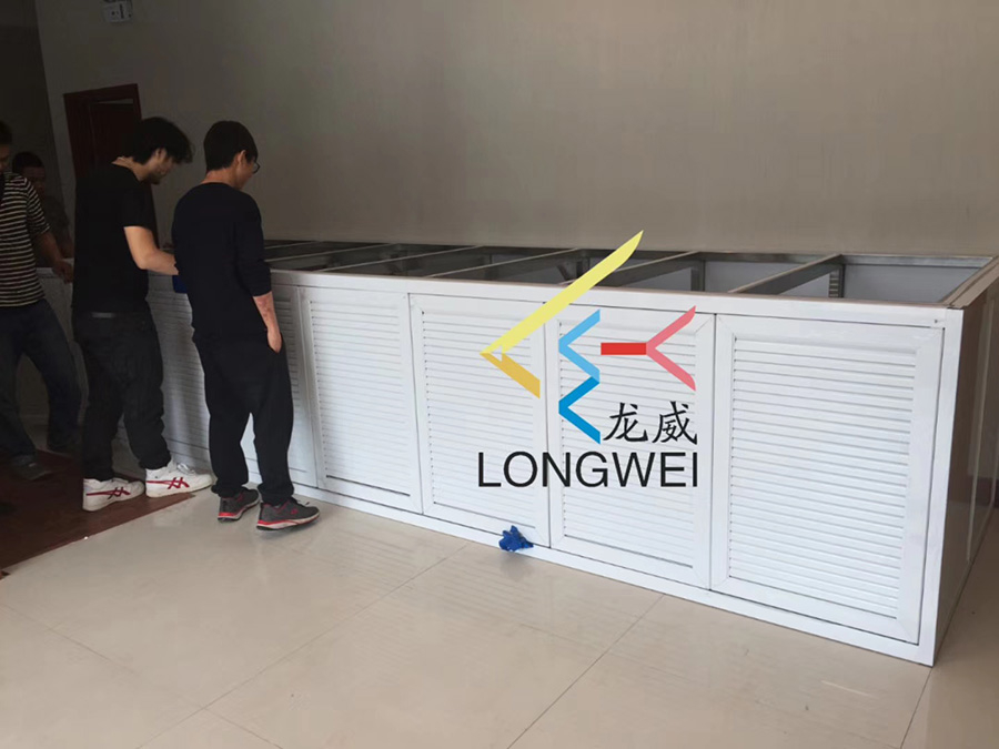 超白大型魚(yú)缸定制項(xiàng)目